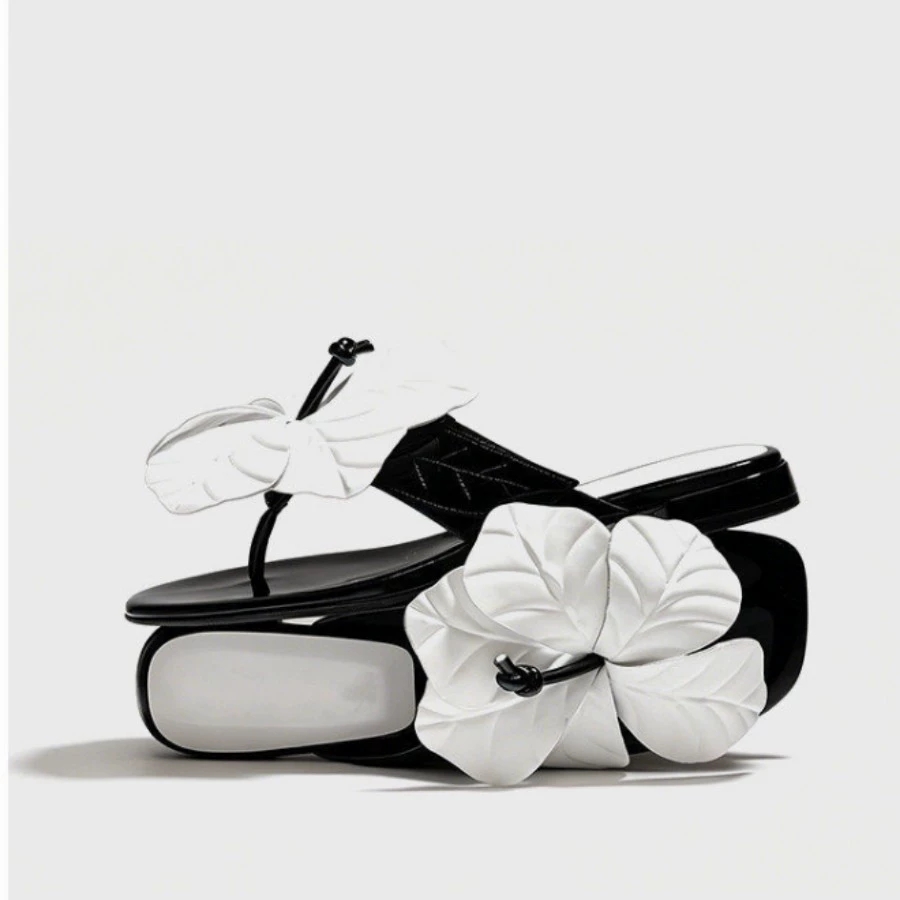 Scarpe di Marca da Donna, Nuov - Streetwear Brand With Flowers recensione e prezzo